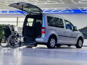 Volkswagen Caddy Life Behindertengerecht-Rampe-Winde