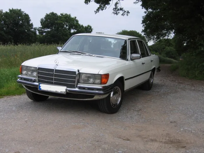 Mercedes-Benz 350 SE