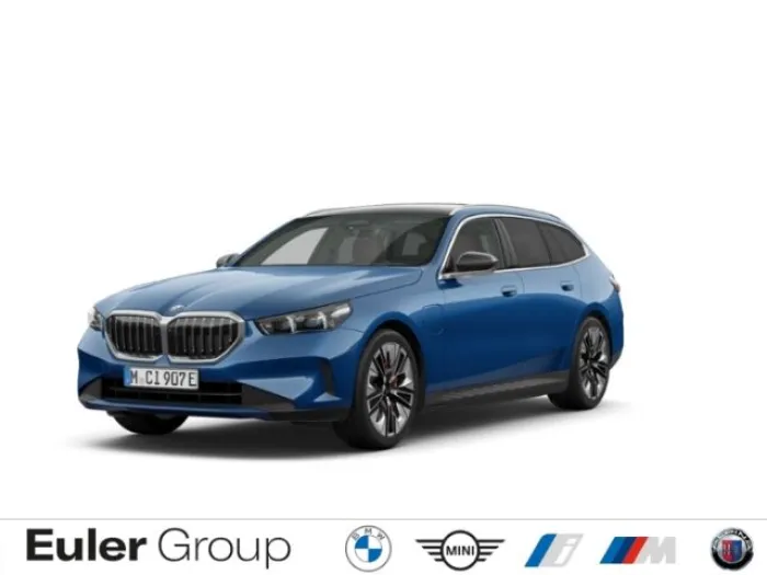 BMW 550 e xDrive Touring Sportpaket HUD AD AHK-el. k