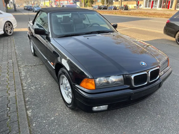 BMW 318 Cabrio Automatik, Klima, el. Verdeck