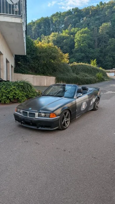 BMW E36 Cabrio 325i TÜV Neu