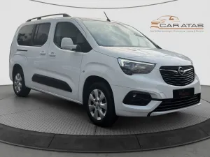 Opel Combo Life Elegance XL ROLLSTUHLUMBAU FOCACCIA