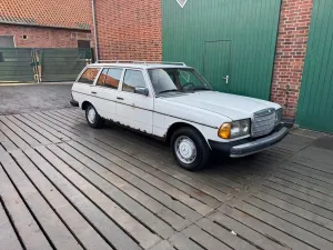 Mercedes-Benz Mercedes Benz 300TD s123 w123 T-Modell    ...