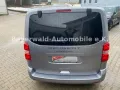 Peugeot Traveller Allure 2,2 L2 8 Sitze Glasdach AHK Nav