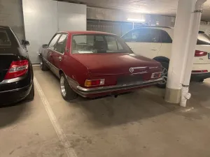 Opel Rekord D 2,2 Weber
