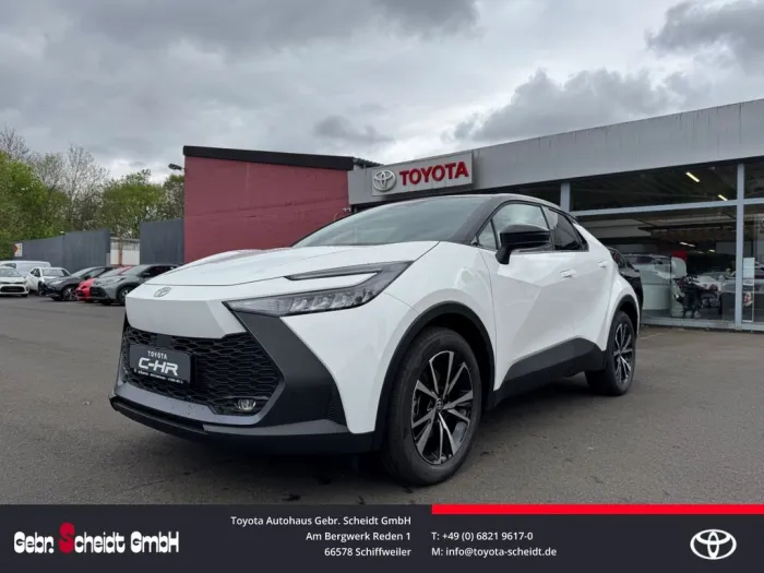 Toyota C-HR 2,0 l Plugin 4x2 TeamP  Apple CarPlay Andro
