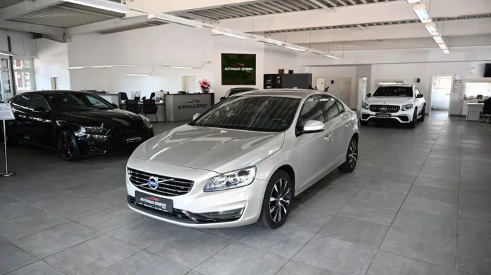 Volvo S60 Lim. Linje Svart *KAMERA*LEDER*AUTOMATIK