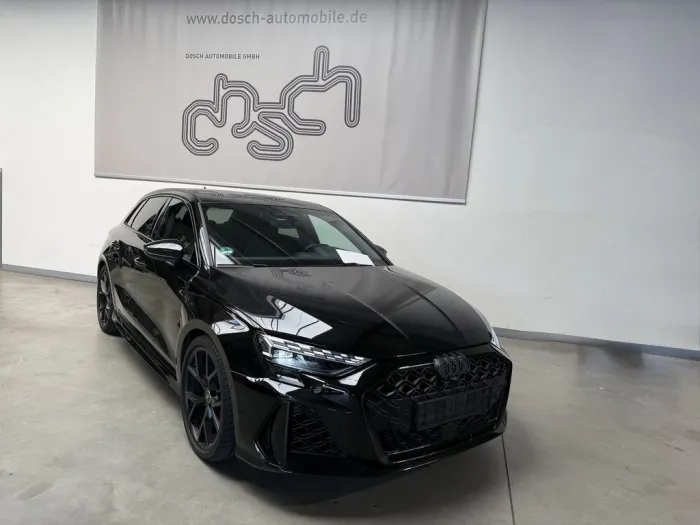 Audi RS3 Sportback qu. /MATRIX/PANO/LEDER/PDC