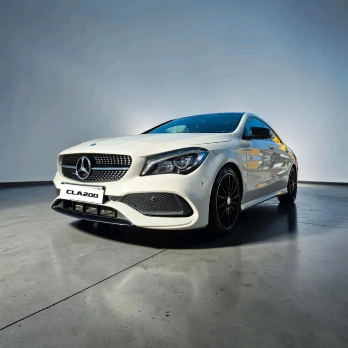 Mercedes-Benz Mercedes Benz CLA 200 AMG Line Pano/Scheck...