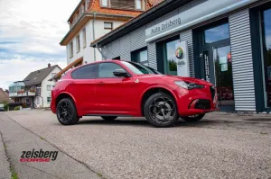 Alfa Romeo Stelvio QV 2.9l Q4-AT8 vom AR Vertragshändler