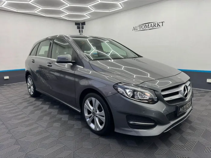 Mercedes-Benz B 200-7GTRONIC-Style Edition-AHK-NAVI-SHZ-PDC
