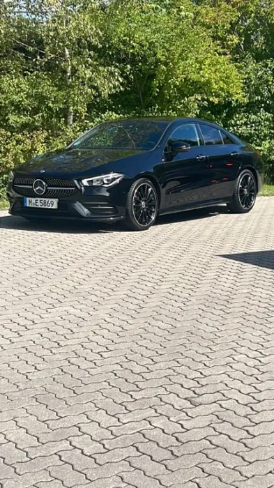 Mercedes-Benz CLA 200 Coupé - AMG Line