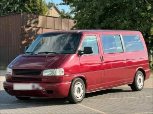 Volkswagen T4 Caravelle 8sitzer 2.5 Benzin...