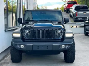 Jeep Wrangler  Unlimited Rubicon SkY Roof