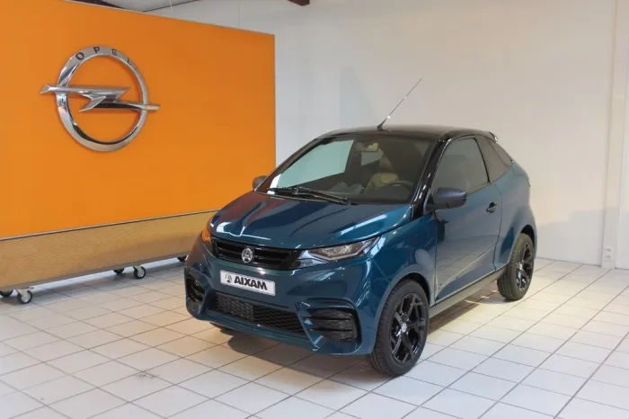 Aixam Ambition Coupé E5+ Sport mit DAB+, ABS, RFK, LED