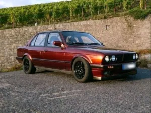 BMW E30 325i