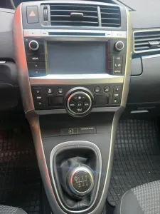Toyota toyota verso Familien Auto top Zustand 1,6...