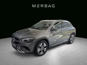 Mercedes-Benz GLA 200 Edition Progressive 360 AHK Multibeam