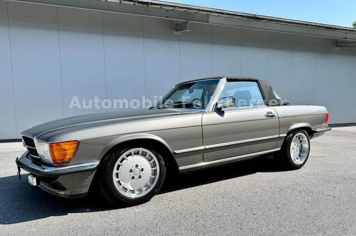 Mercedes-Benz SL 560 seltene Farbkombi Lorinser Sammlerauto