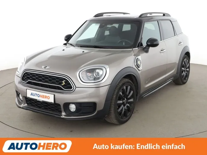 MINI Countryman Cooper S E Hybrid ALL4 Aut.*NAVI*LED*