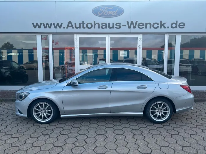 Mercedes-Benz CLA 200 Urban*AUTOMATIK*NAVI*XENON*HU NEU*