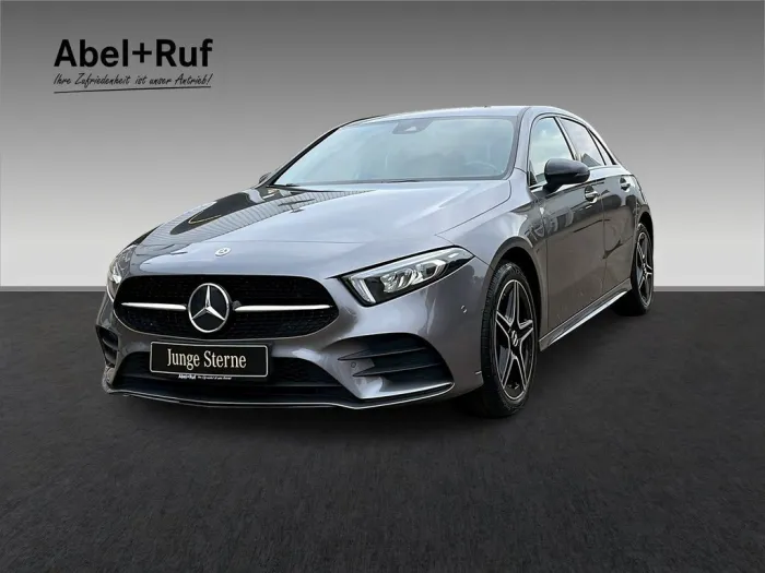 Mercedes-Benz A 250 e AMG+LED+NIGHT+Kamera+CarPlay+Ambiente