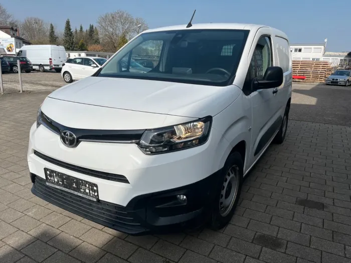 Toyota Proace City 3 Sitze Klima, Navigation.