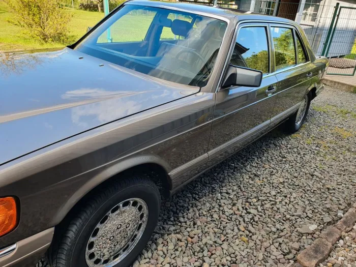 Mercedes-Benz 420 SEL -126- aus Kalifornien 