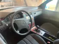 Mercedes-Benz Mercedes 210/220 E  Klasse weiß