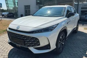 MG HS 1.5 Hybrid+ 165 kW Luxury