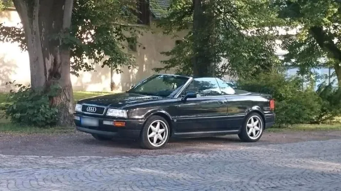 Audi Cabriolet NG 2,3 Automatik