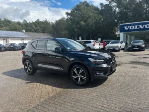 Volvo XC40 R-Design T5 Recharge Plug-In Hybrid 2WD