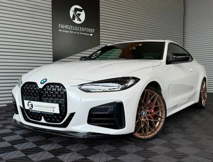 BMW M440i Coupé M-PERFORMANCE/LED/KAMERA/CARPLAY