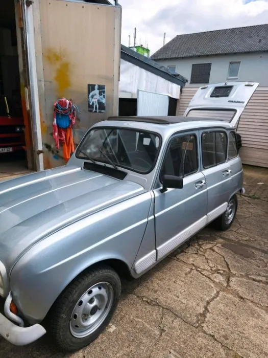 Renault R4