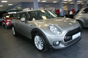 MINI Cooper Clubman Aut. Pepper - Navi - PDC - SHZ -