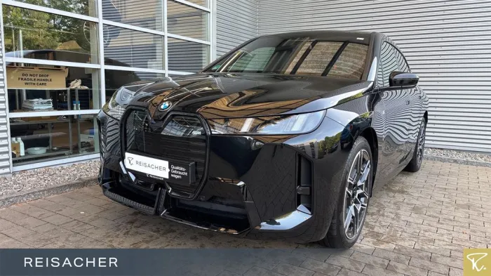 BMW iX A M70 xDrive SkyLou,AHK,DAProf,Leder,Autom