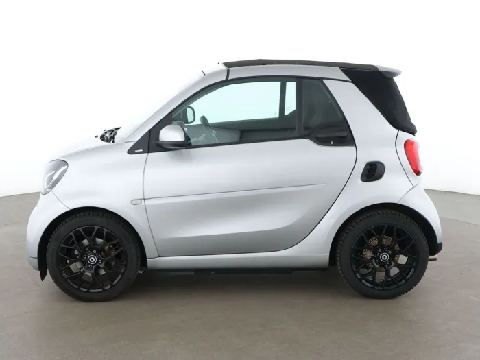 Smart fortwo 1.0 Basis passion Aut.*NAVI*TEMPO*SHZ*LIM