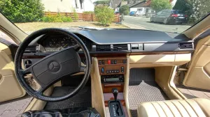 Mercedes-Benz W124 300 Turbo Diesel