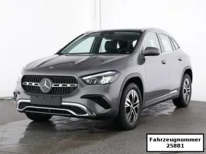 Mercedes-Benz GLA 250 4M Progressive Adv.*Only 4610 km*Pano*++