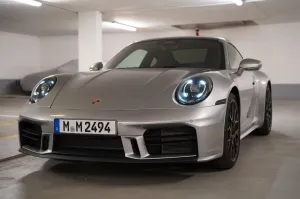 Porsche 911 Carrera 992 Sport Chrono