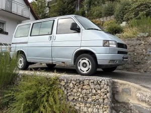 Volkswagen T4 Caravelle 2.4 D syncro Standard