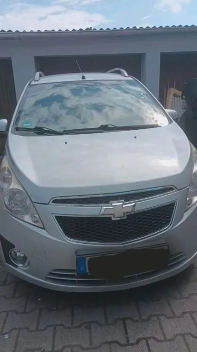 Chevrolet Zuverlässiger & sparsamer Chevrolet Spark ...