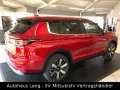 Mitsubishi Plug-in Hybrid 2,4L Intro