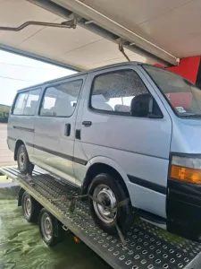 Toyota TOYOTA HIACE 2.4 BENZ