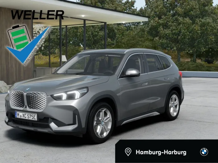 BMW iX1 eDrive20 xLine AHK,Pano,AdpLED,DriveA,ParkA