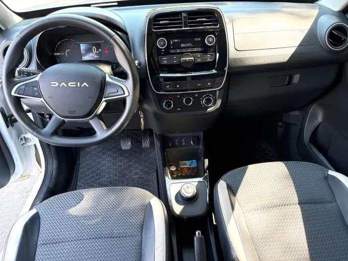 Dacia DACIA Spring vollelektrisch - wie neu - Ta...
