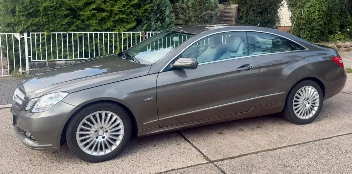 Mercedes-Benz Mercedes Benz E350 CGI BlueEfficiencey