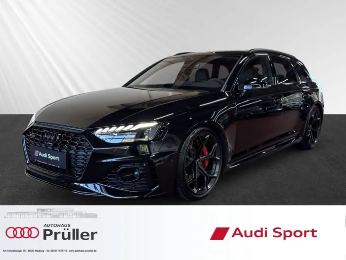 Audi RS4 Avant competition plus qu tiptro 360°+HuD