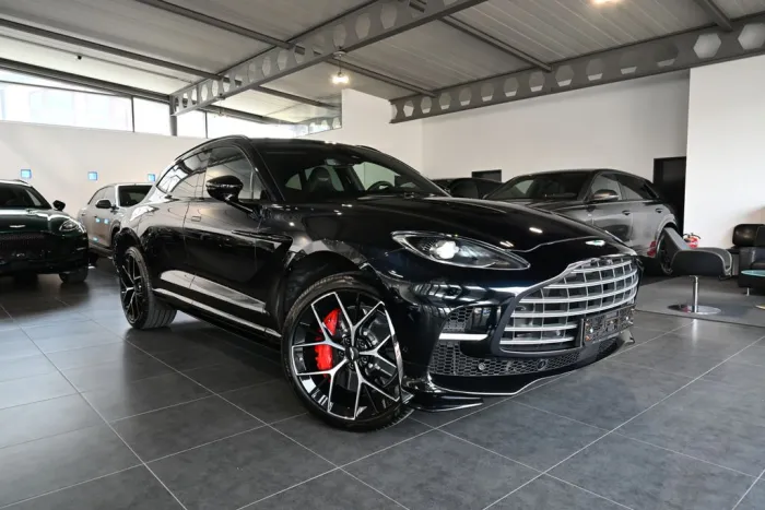 Aston Martin DBX 707 Ultramarine Black/Inspire Sport/23Fortis