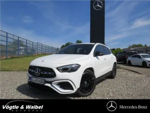 Mercedes-Benz GLA 200 AMG MULTIBEAM+AHK+NIGHT-P+360°+DISTRONIC